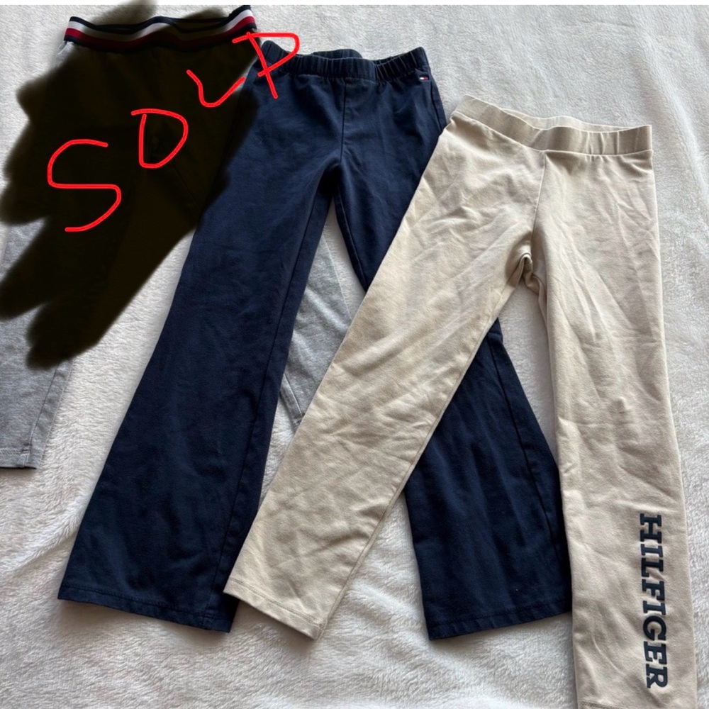 Bundle of 2 girls Tommy Hilfiger leggings